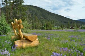 Read more about the article Bench In The Mountrains Still Background