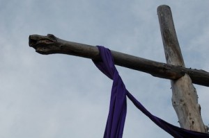 Read more about the article Stock Photography: Cross With Cloth