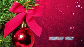 Read more about the article Christmas Tree Ornament Backdrop