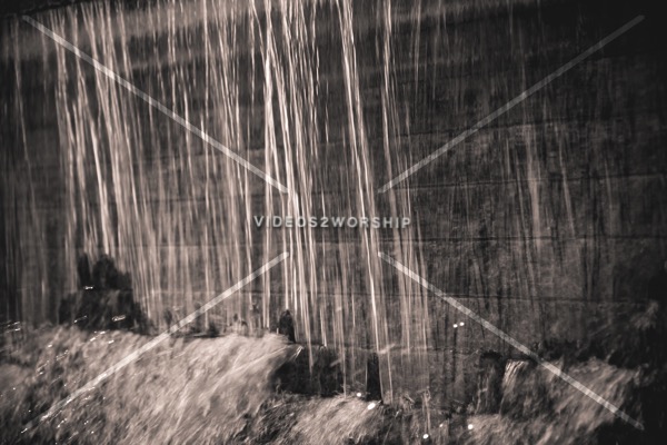 Read more about the article Stock Photography: City Water Fall