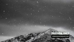 Read more about the article Snow Mountain Holidays Backgorund