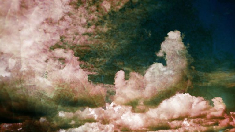 Read more about the article Grunge Textured Clouds Motion Background