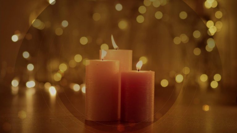 Read more about the article Three Christmas Candles Motion Background