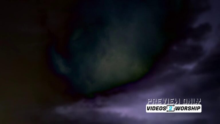 Read more about the article Night Lightning During A Massive Storm